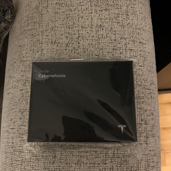 Tesla Whistle - Picture 1 of 1